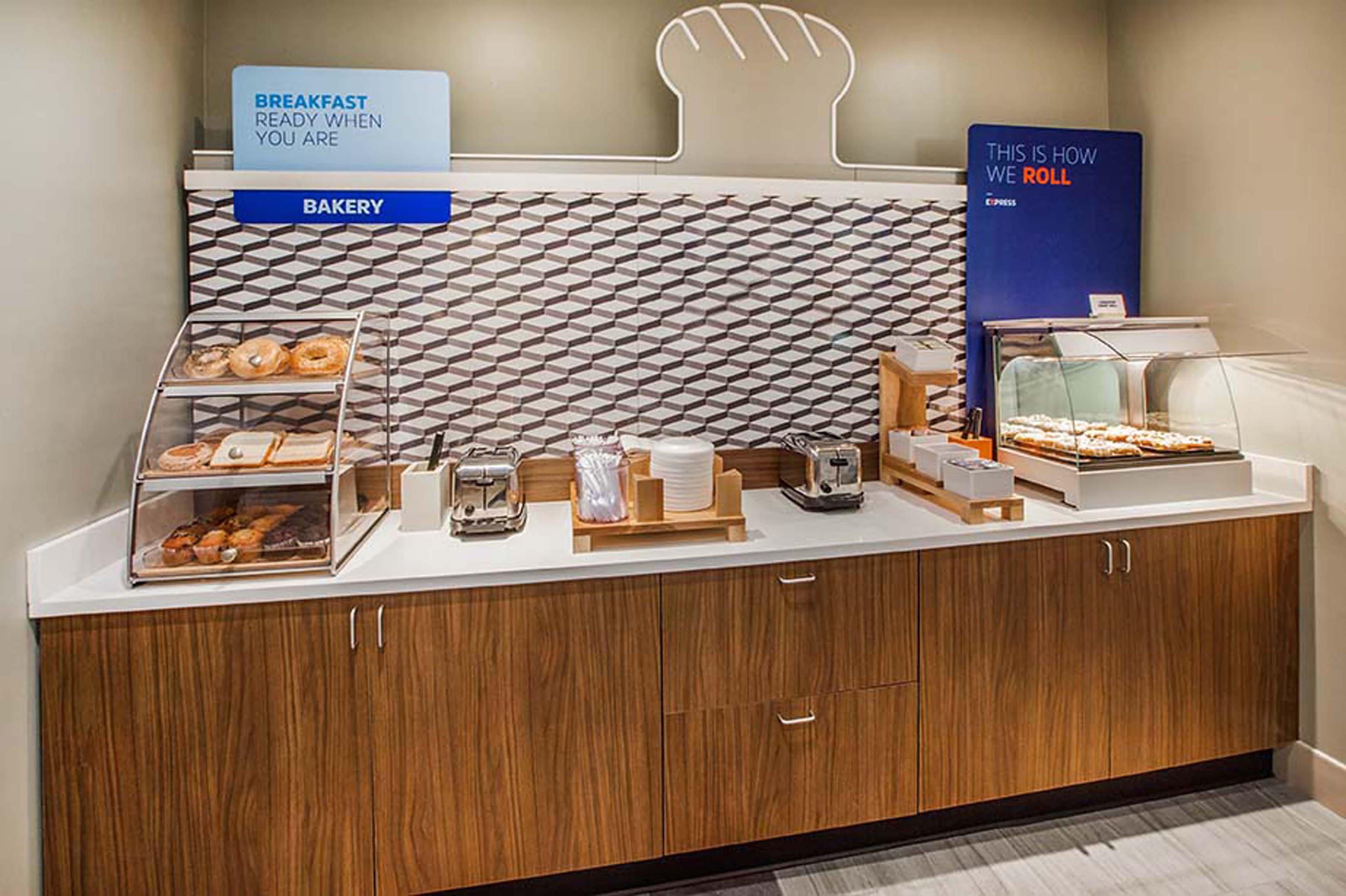 Holiday Inn Express & Suites Columbus - Easton Area By Ihg Gahanna Eksteriør bilde
