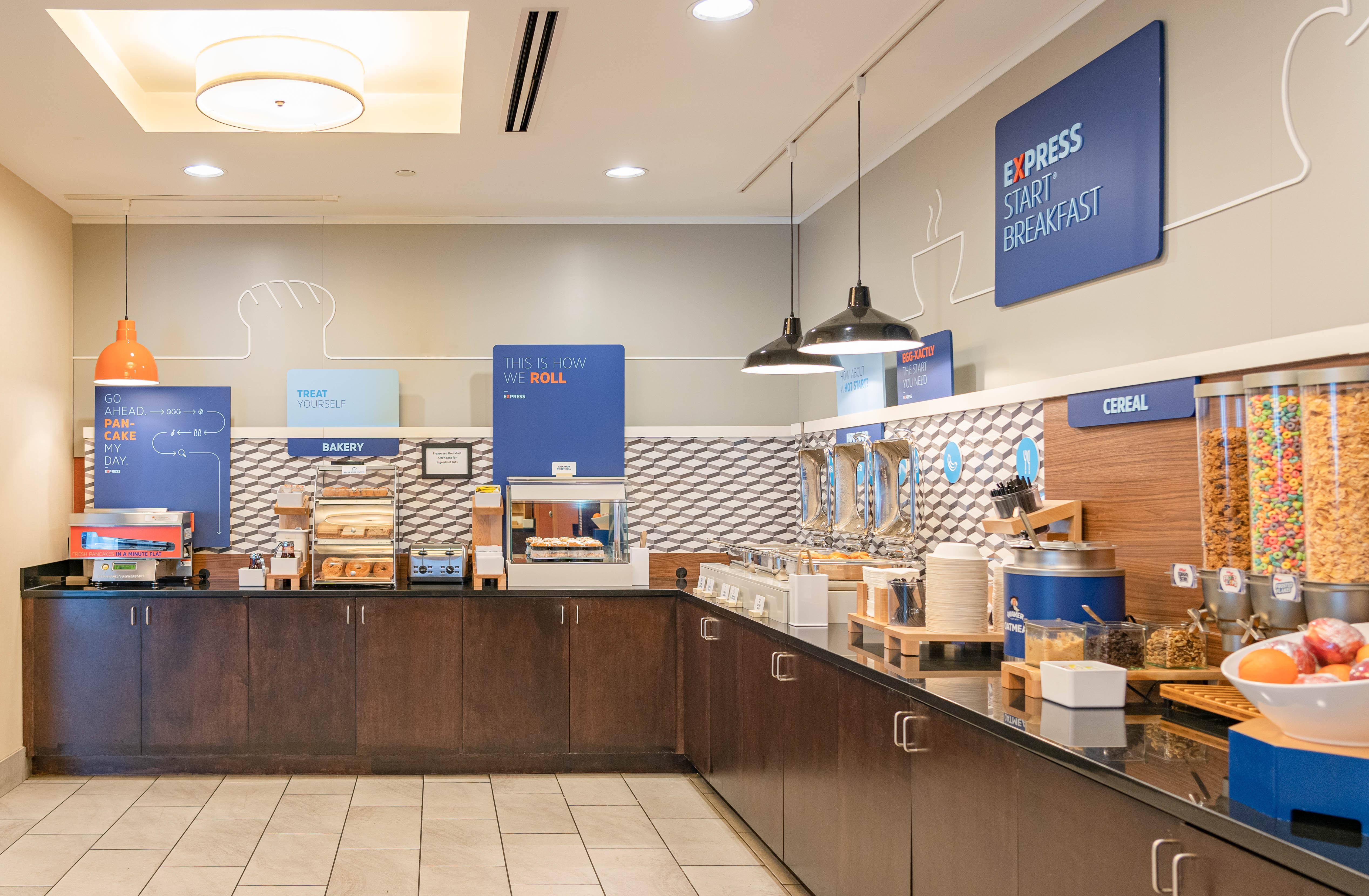 Holiday Inn Express & Suites Columbus - Easton Area By Ihg Gahanna Eksteriør bilde